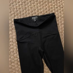 Black Spanx “Booty Boost” Athletic Leggings